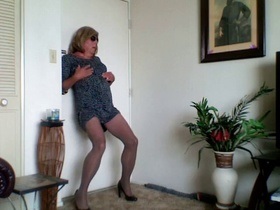 Franny cd with pantyhose tease